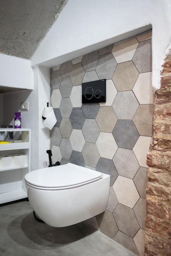 Becket Verona Flat ภายนอก รูปภาพ