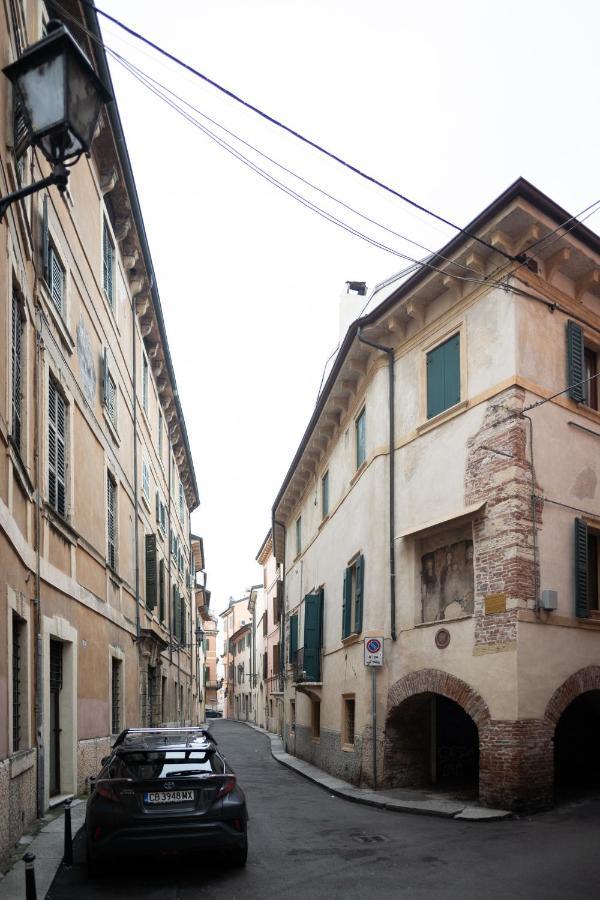 Becket Verona Flat ภายนอก รูปภาพ